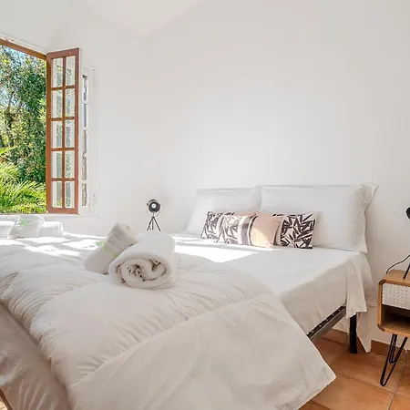 Exclusive Charming - Free Parking 400 Mq Garden - Rome Airport - Roseto Dream *